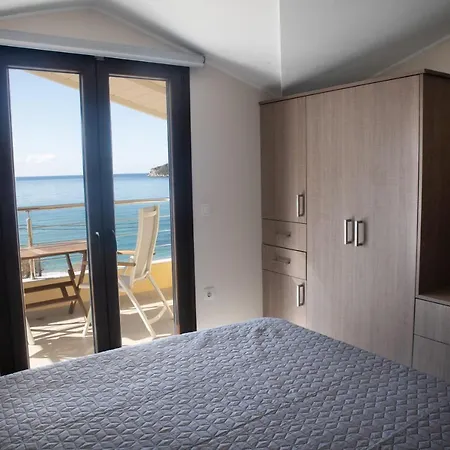 Blue Heaven Appartement *